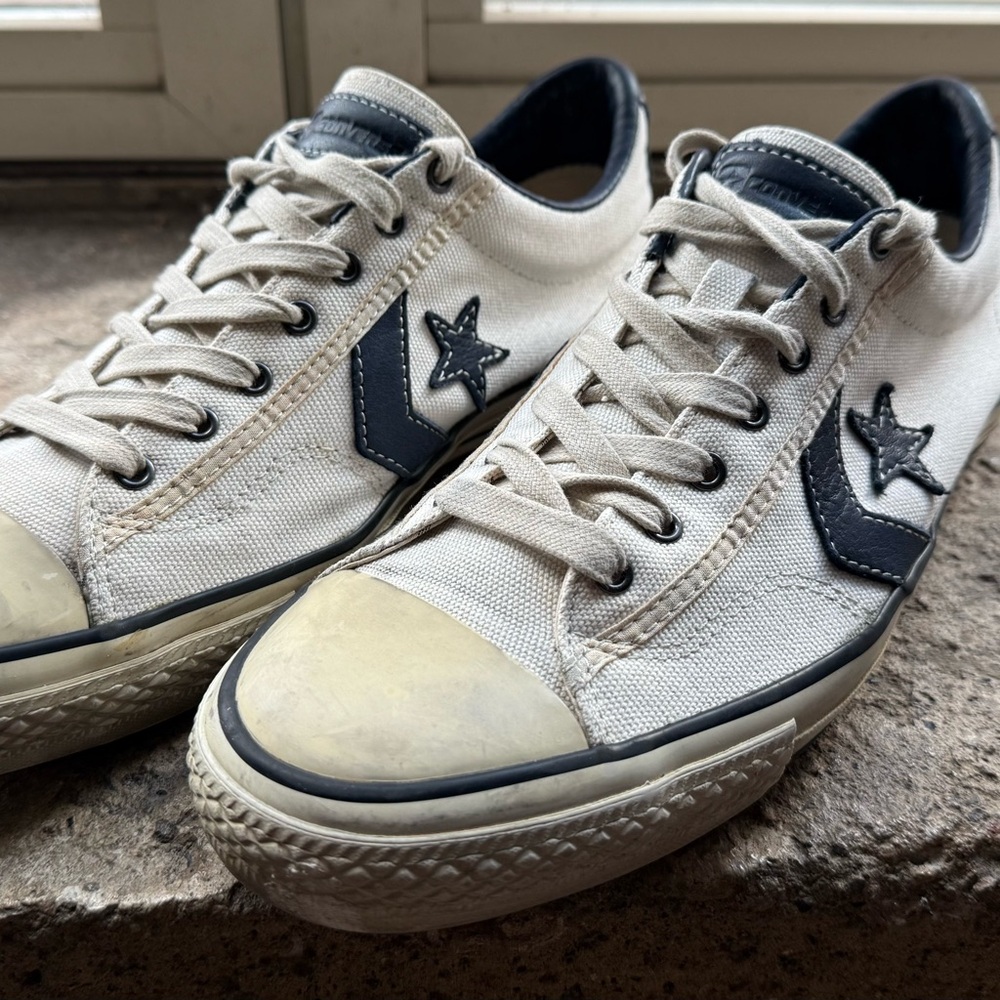 Converse x John Varvatos Low-Top Sneakers in Cream with Navy